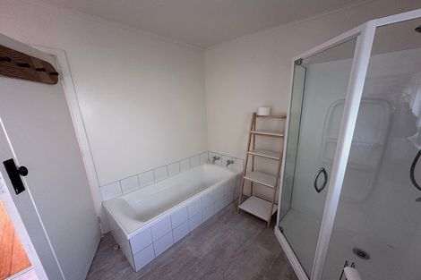 Photo of property in 36 Aratoro Place, Mount Pleasant, Christchurch, 8081