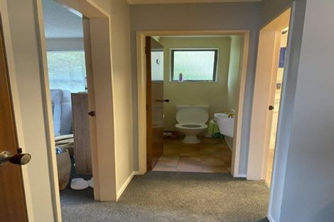 Photo of property in 66 Fyvie Avenue, Tawa, Wellington, 5028