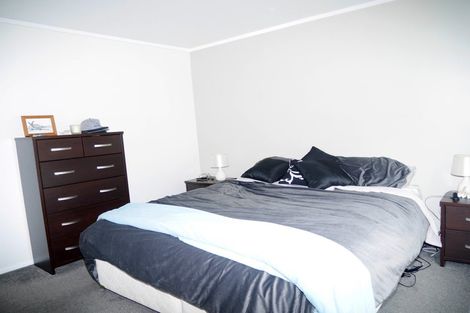 Photo of property in 22 Rosewood Place, Paraparaumu, 5032