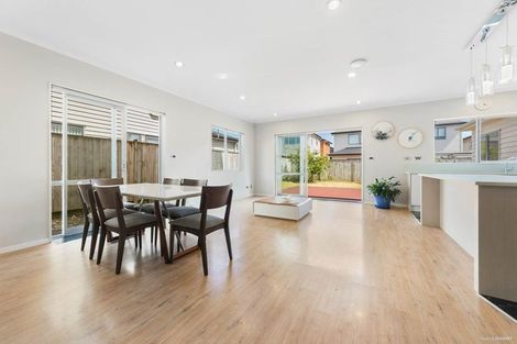 Photo of property in 20 Carrickdawson Drive, Flat Bush, Auckland, 2019