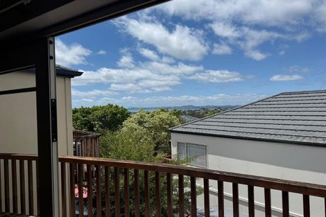 Photo of property in 147e Hobsonville Road, West Harbour, Auckland, 0618