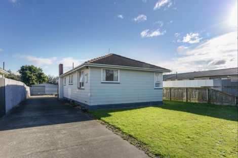 Photo of property in 409 Kotuku Street, Camberley, Hastings, 4120