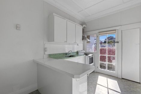 Photo of property in 240 South Road, Caversham, Dunedin, 9012