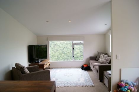 Photo of property in 59a Mandalay Terrace, Khandallah, Wellington, 6035