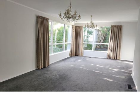 Photo of property in 9 Newcombe Crescent, Karori, Wellington, 6012