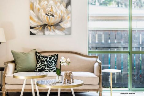 Photo of property in 1/48 Woodside Road, Massey, Auckland, 0614