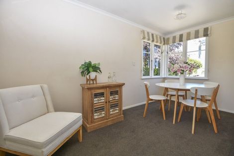 Photo of property in 15 Moreton Road, Carterton, 5713