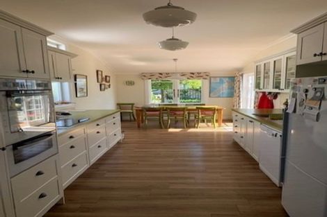 Photo of property in 36 The Esplanade, Westshore, Napier, 4110