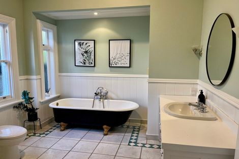 Photo of property in 69 Church Street, Devonport, Auckland, 0624