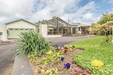 Photo of property in 43 Ngatarua Road, Putiki, Whanganui, 4500