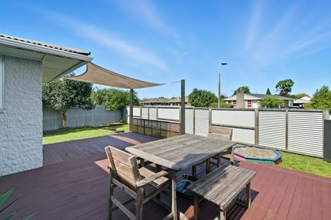 Photo of property in 6 Roswell Place, Islington, Christchurch, 8042