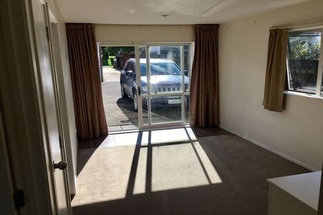 Photo of property in 40 Beechdale Crescent, Pakuranga Heights, Auckland, 2010