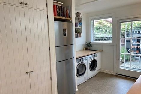 Photo of property in 3/5 Coles Place, St Albans, Christchurch, 8014