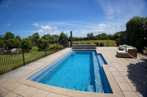 Photo of property in 22a Ellett Road, Karaka, Papakura, 2580