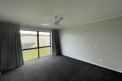 Photo of property in 72 Tabraham Crescent, Pyes Pa, Tauranga, 3112