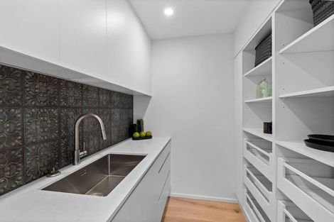 Photo of property in 6 Clifford Avenue, Merivale, Christchurch, 8014