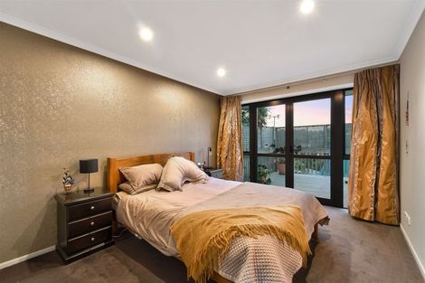 Photo of property in 28 Hawaiian Parade, Arkles Bay, Whangaparaoa, 0932