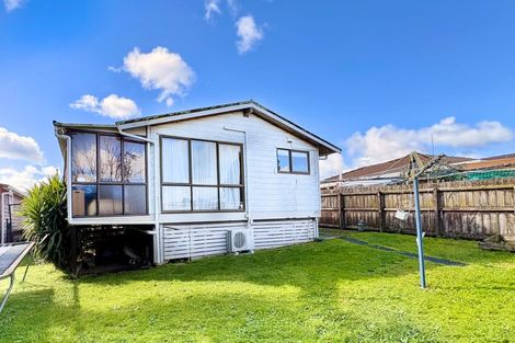 Photo of property in 2/3 Rogers Road, Manurewa, Auckland, 2102