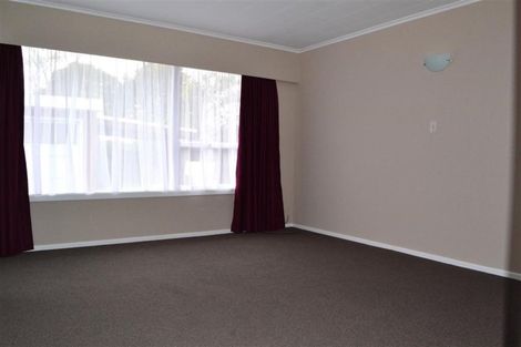 Photo of property in 2/13 Victoria Street, Levin, 5510