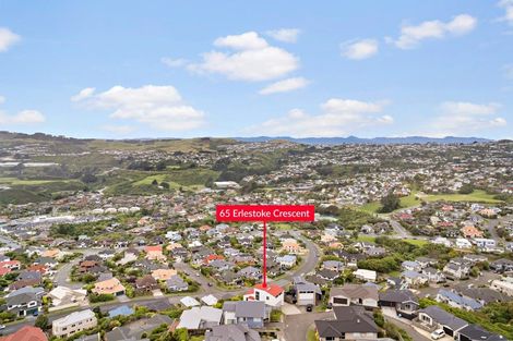 Photo of property in 65 Erlestoke Crescent, Churton Park, Wellington, 6037