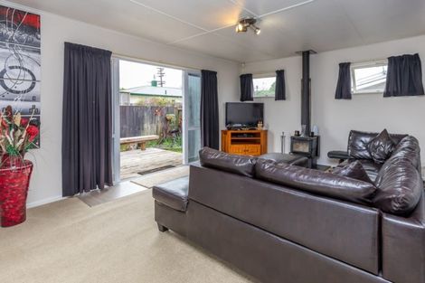 Photo of property in 111a Clevedon Road, Papakura, 2110