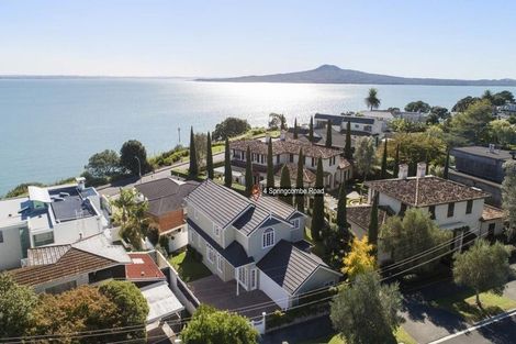 Photo of property in 4 Springcombe Road, Saint Heliers, Auckland, 1071