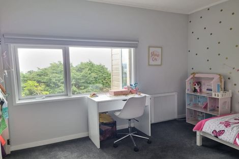 Photo of property in 53 Rangoon Street, Khandallah, Wellington, 6035