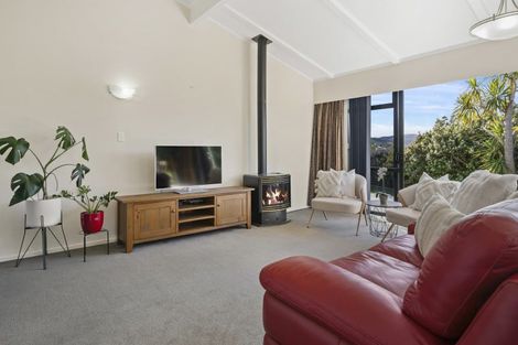 Photo of property in 13 Chorley Grove, Churton Park, Wellington, 6037