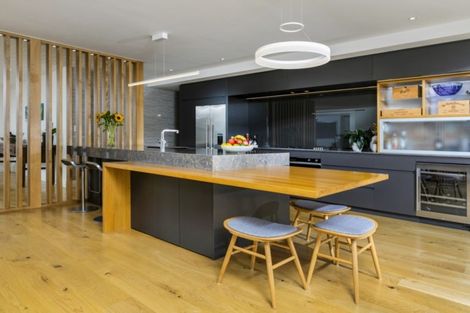 Photo of property in 31 Seacliffe Avenue, Belmont, Auckland, 0622