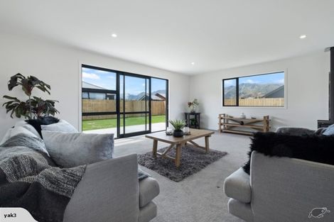 Photo of property in 3 Isthmus Place, Lake Hawea, Wanaka, 9382
