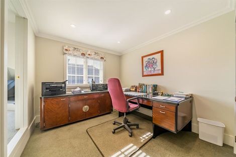 Photo of property in 33 Saint Columbans Grove, Boulcott, Lower Hutt, 5010