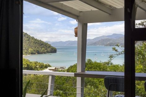 Photo of property in 51 Tirimoana Terrace, Anakiwa, Picton, 7281