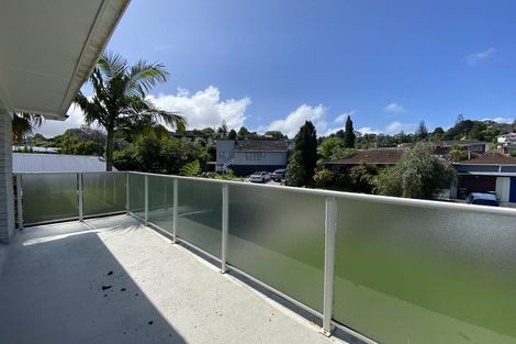 Photo of property in 1/36 Sandiacre Way, Browns Bay, Auckland, 0630