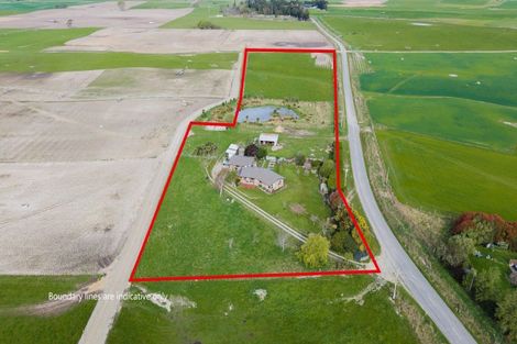 Photo of property in 229 Waihao Back Road, Waimate, 7979