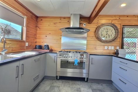 Photo of property in 404 Main North Road, Bay View, Napier, 4104