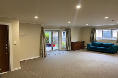 Photo of property in 8a Neeve Place, Taradale, Napier, 4112
