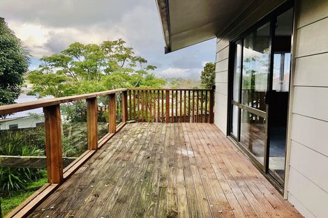 Photo of property in 23 Elizabeth Drive, West Harbour, Auckland, 0618