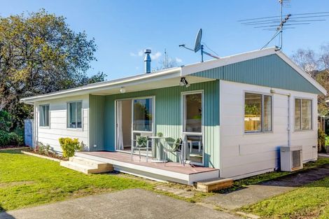 Photo of property in 8a Rawhiti Street, Stokes Valley, Lower Hutt, 5019