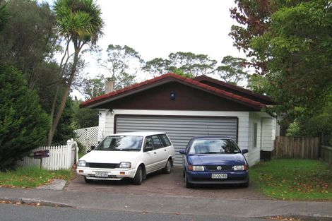 Photo of property in 95 Kemp Road, Massey, Auckland, 0614