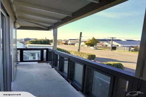 Photo of property in 2/33 Springfield Road, St Albans, Christchurch, 8014