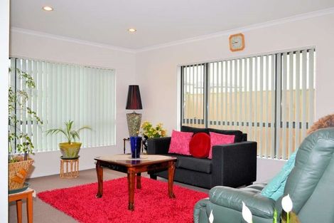 Photo of property in 4 Aster Place, Flat Bush, Auckland, 2019