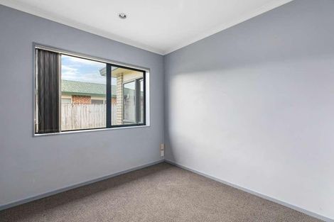 Photo of property in 100a Manuroa Road, Takanini, 2112
