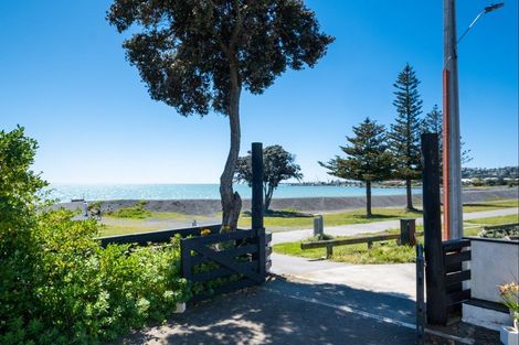 Photo of property in 5 Charles Street, Westshore, Napier, 4110