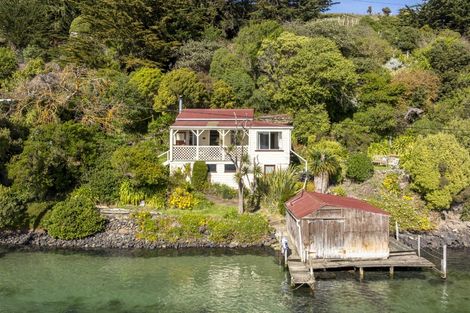 Photo of property in 265 Cape Saunders Road, Cape Saunders, Dunedin, 9077