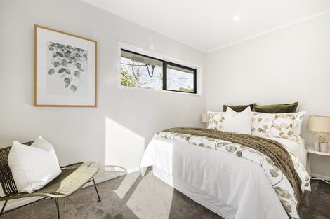 Photo of property in 5 Island Bay Road, Beach Haven, Auckland, 0626