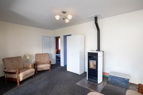 Photo of property in 10 Domain Road, Ettrick, Roxburgh, 9572