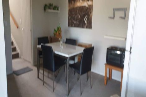 Photo of property in 69 Travis View Drive, Fairview Heights, Auckland, 0632