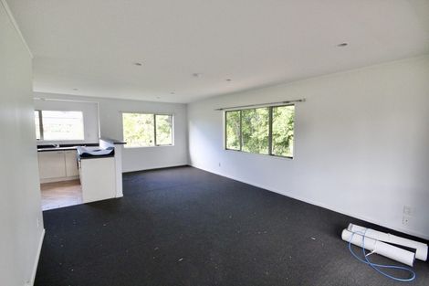 Photo of property in 304a Lincoln Road, Henderson, Auckland, 0610