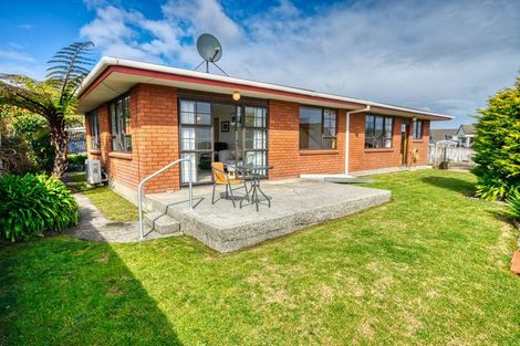 Photo of property in 18 Parfitt Place, Greymouth, 7805