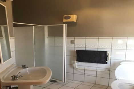 Photo of property in 7a Hawker Street, Mount Victoria, Wellington, 6011